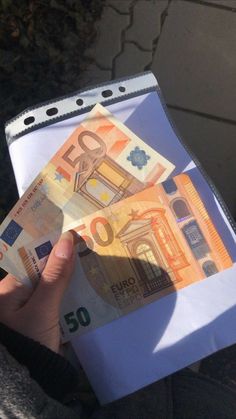 cfcba1ee32f15770b850ba6a066a9956